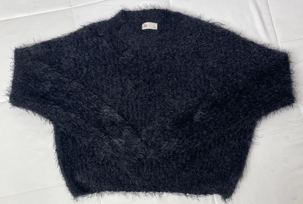 SO Black Fuzzy Eyelash Knit Sweater Women’s Large